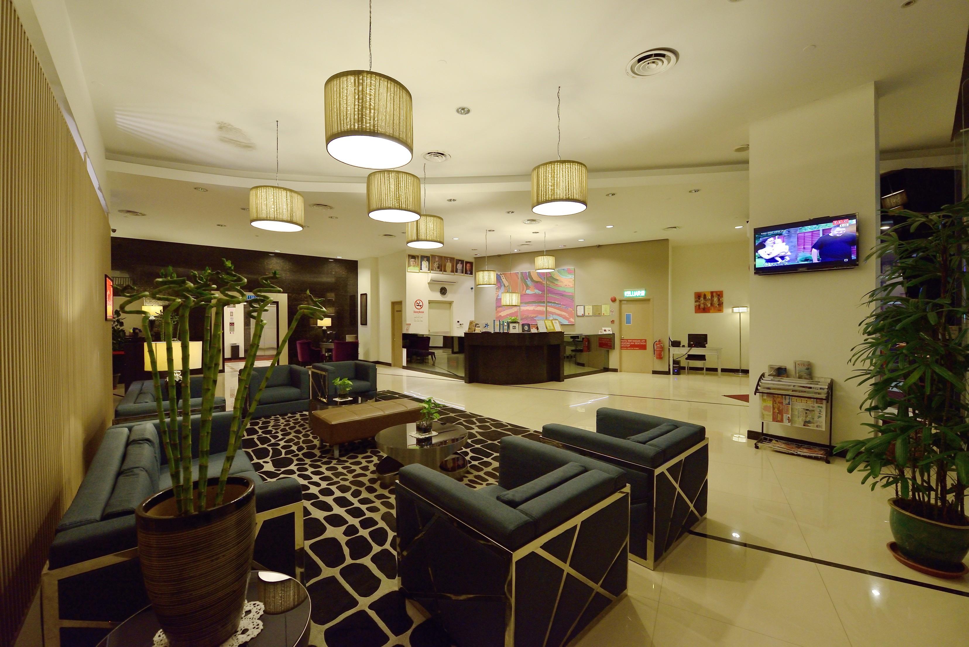 Abell Hotel 3*